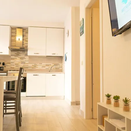 Bouganville Apartamento Posada (Sardinia)